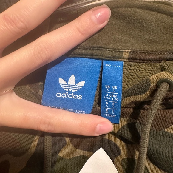 Adidas Hooded Camo Sweater - Picture 2 of 3